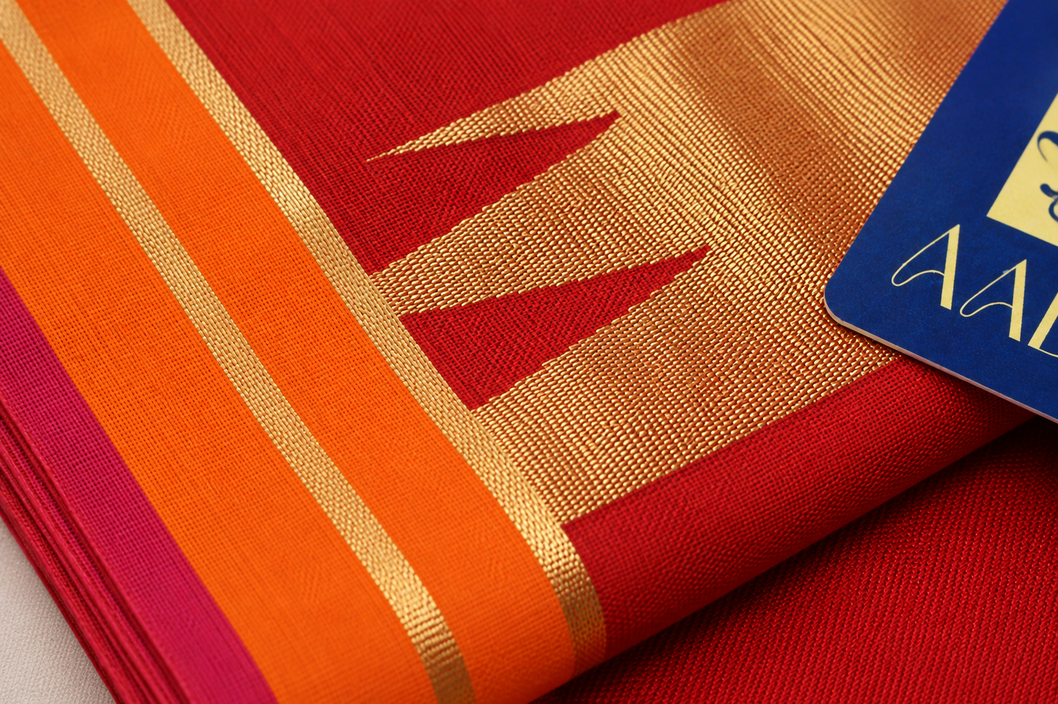 Red Chanderi Silk Saree with Ganga Jamuna Border & Zari Pallu