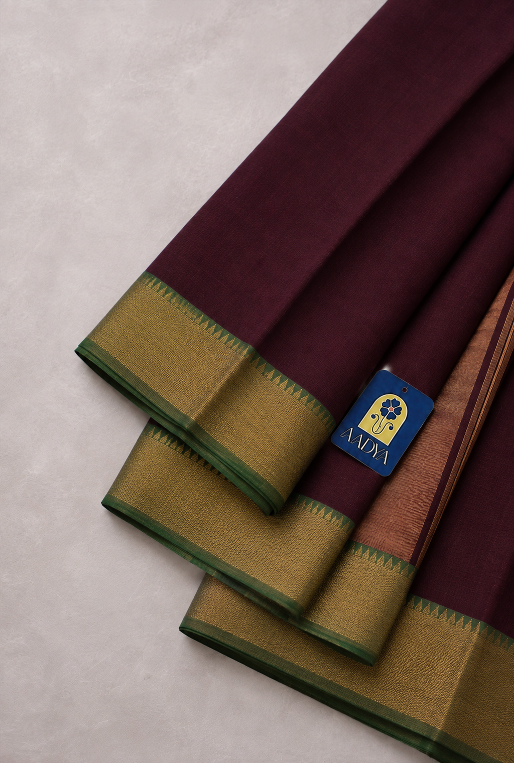 Maroon Mangalgiri Cotton Saree with Contrast Green Zari Border & Zari Lines Pallu